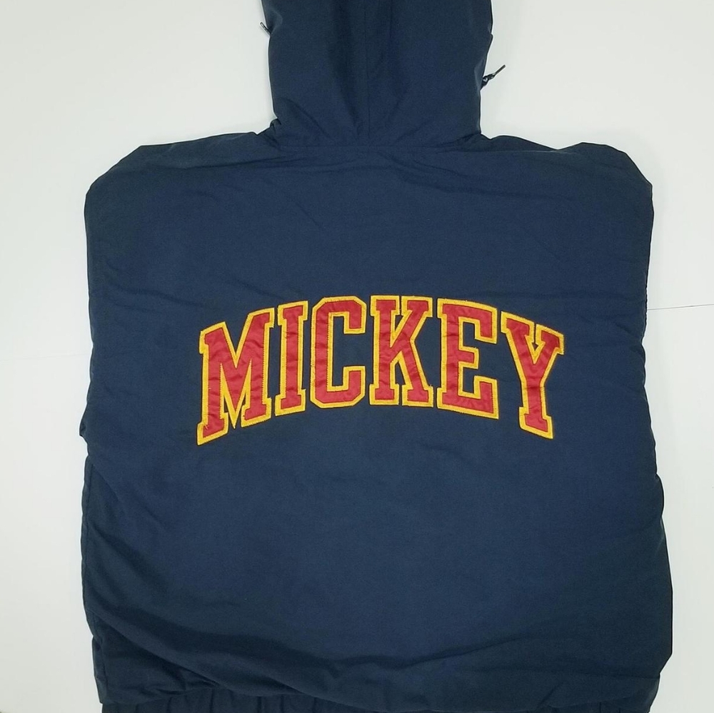 Disney Zipper Jacket. Size M and in blue